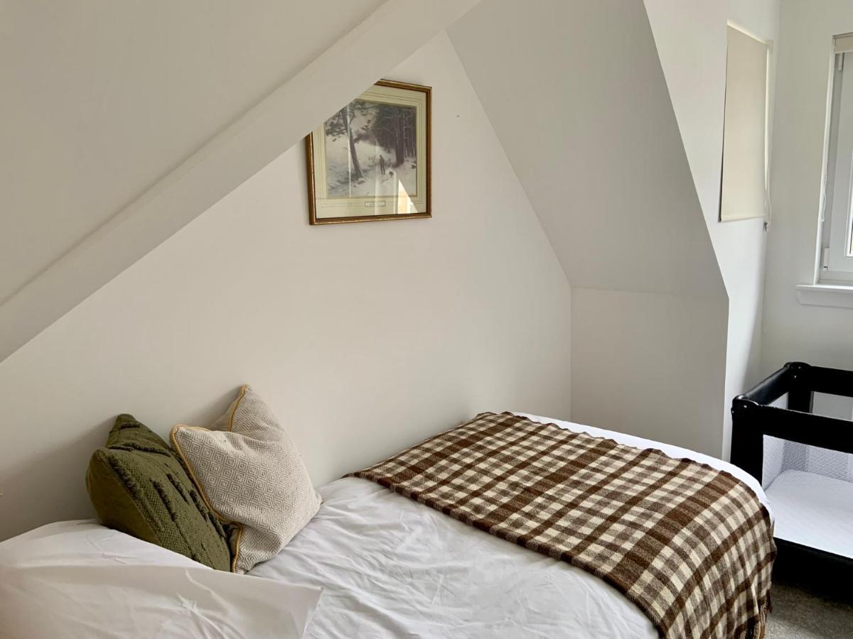 Stunning Apartment In Callander Bagian luar foto
